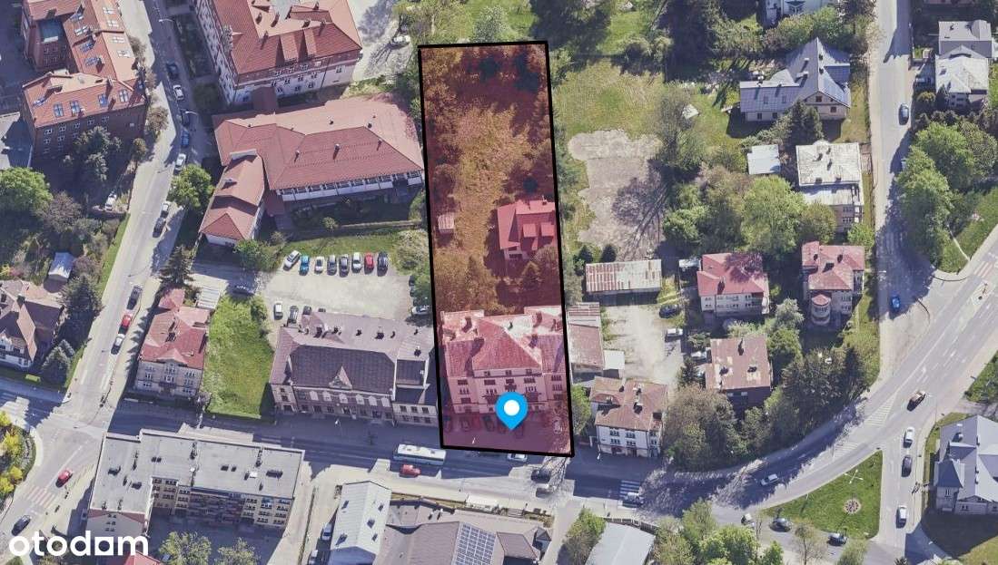 Budynek mieszkalno-usł 1384m2, mieszkalny 239m2, teren 2693m2 KROSNO-19