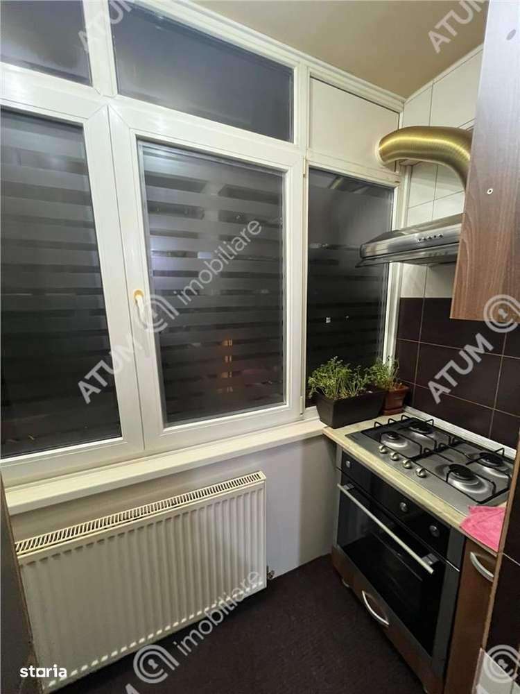 Apartament 3 camere decomandate 2 balcoane zona Mihai Viteazul Sibiu-8