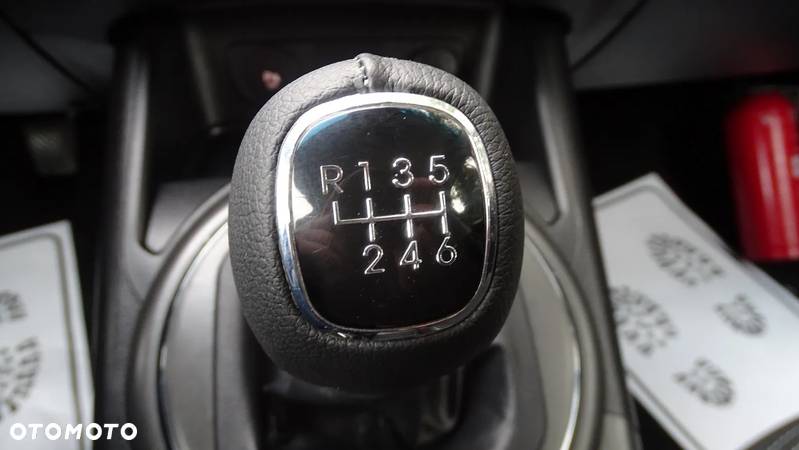 Kia Sportage 1.7 CRDI 2WD Edition 7 - 21