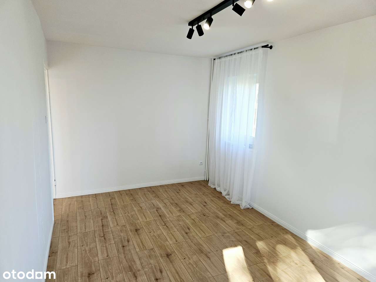 REZERWACJA /// 3 pokoje • Parter • Niski czynsz • Góra, Piastów - Pełny obrazek: 2/16