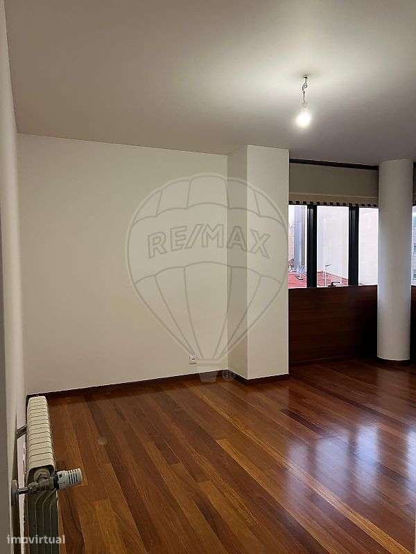 Apartamento T1 para arrendamento - Grande imagem: 4/11
