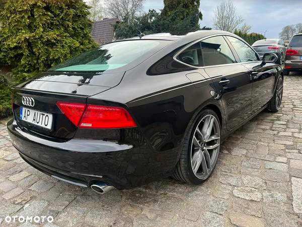 Audi A7 - 7