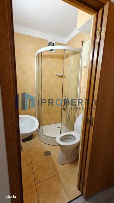 Cismigiu, Universitate | Garsoniera Nemobilata | Pretabil Birou - Imagine principală: 5/8