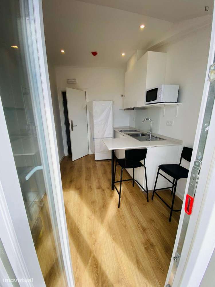 Estúdio - localizado em Caparica Lisbon - Grande imagem: 3/11