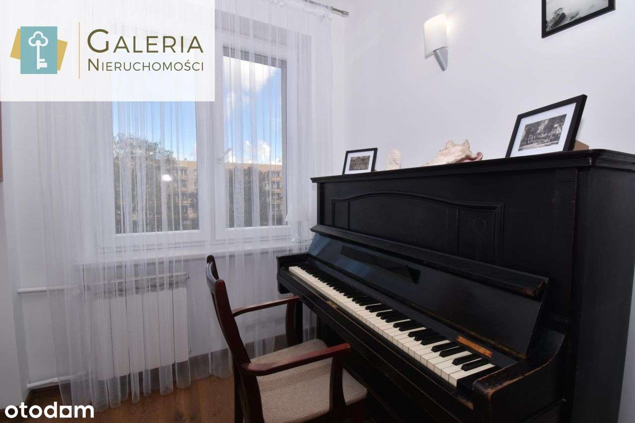 3 pokoje, II piętro w centrum parking za szlabanem-10