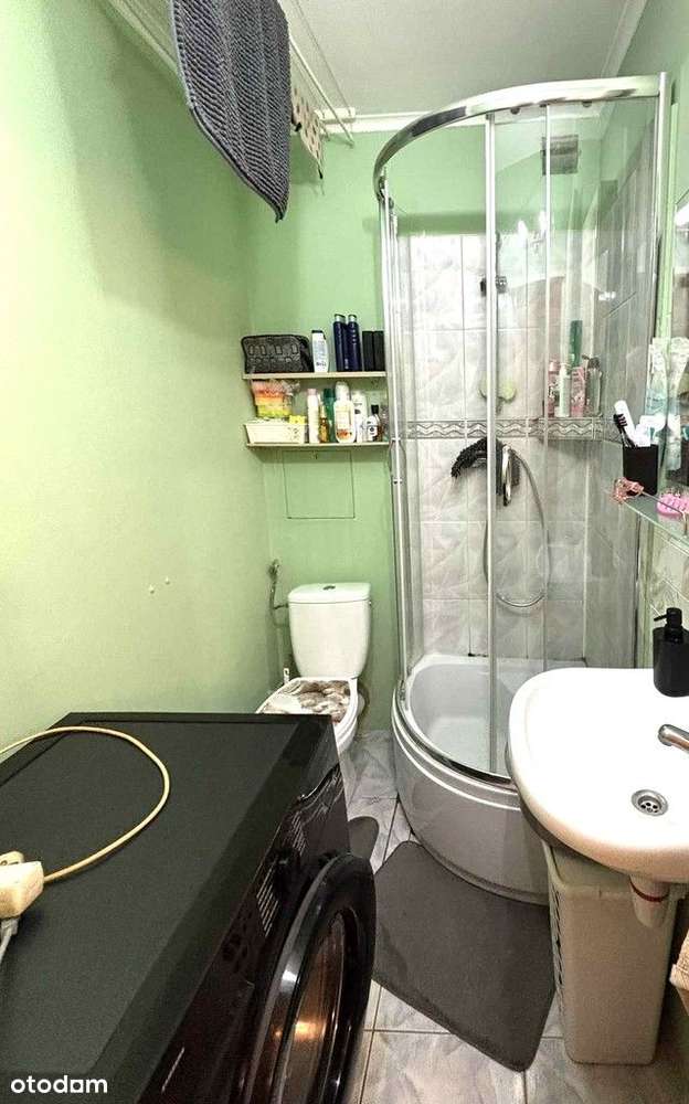 Duża kawalerka z balkonem w budynku z lat 90-tych-3