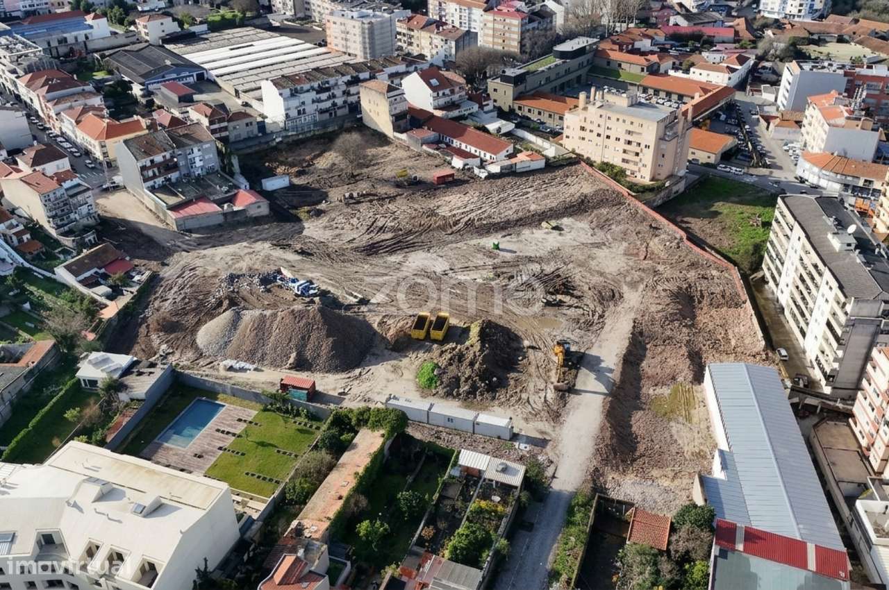 OPORTO PLAZA | Exclusivo T2 com Varanda em Paranhos, Porto-7