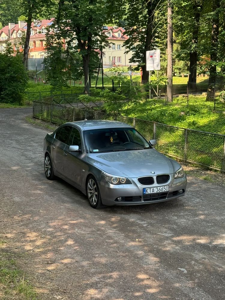 BMW 5 Series E60/E61 530d 2003