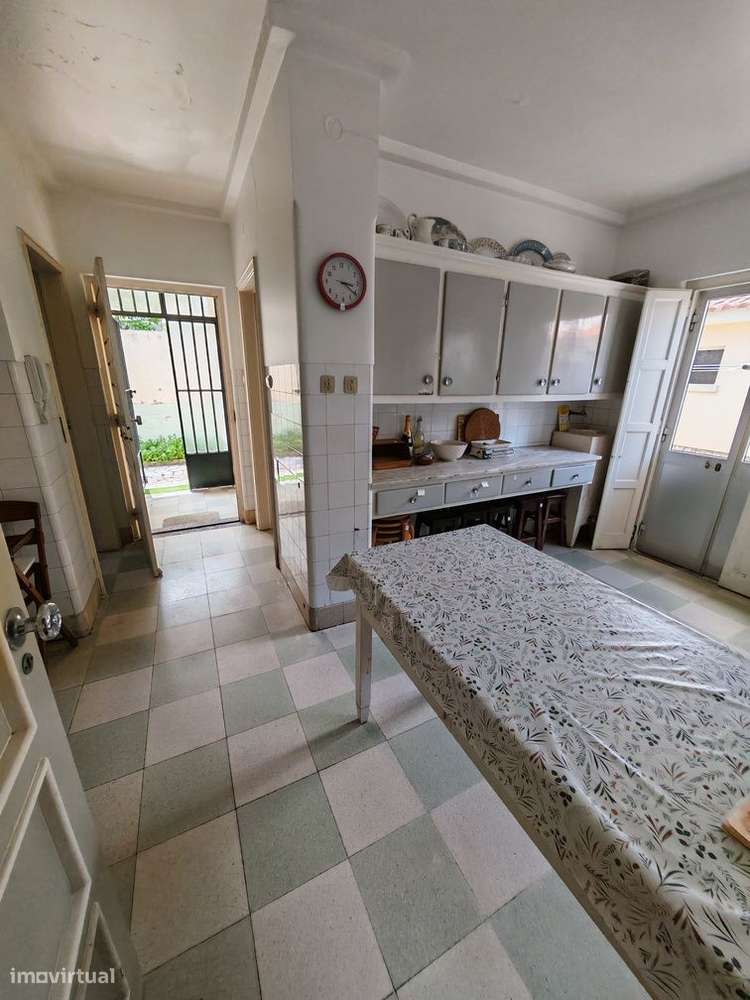 Moradia em bairro calmo de moradias - São João Estoril-19