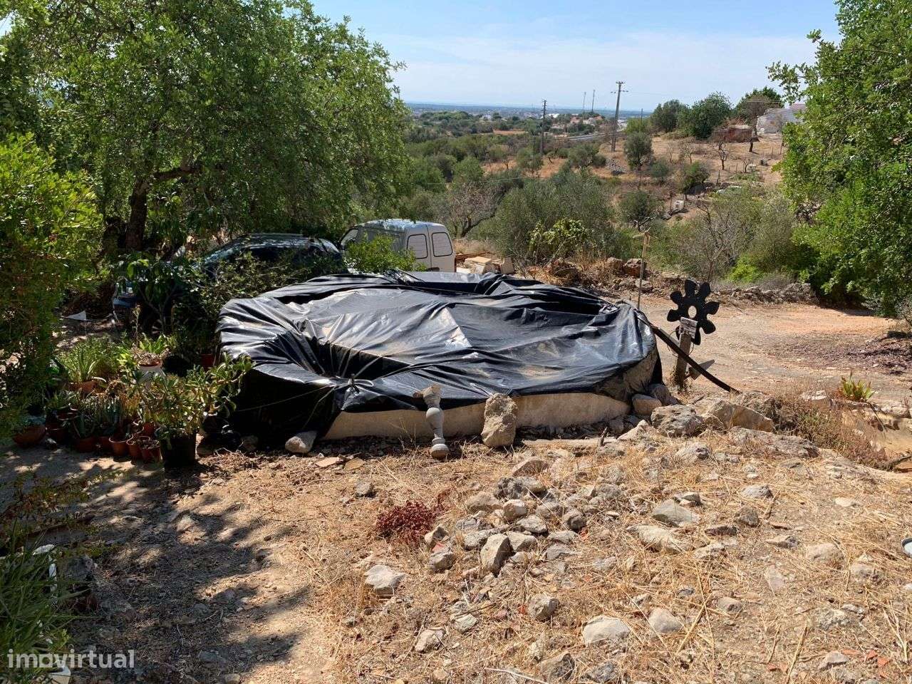 Terreno Urbano, com 3 artigos, Colmeal-46