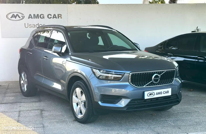 Volvo XC 40 1.5 T3 Momentum Tech Edition - 1