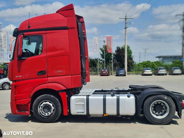 Mercedes-Benz ACTROS - 8