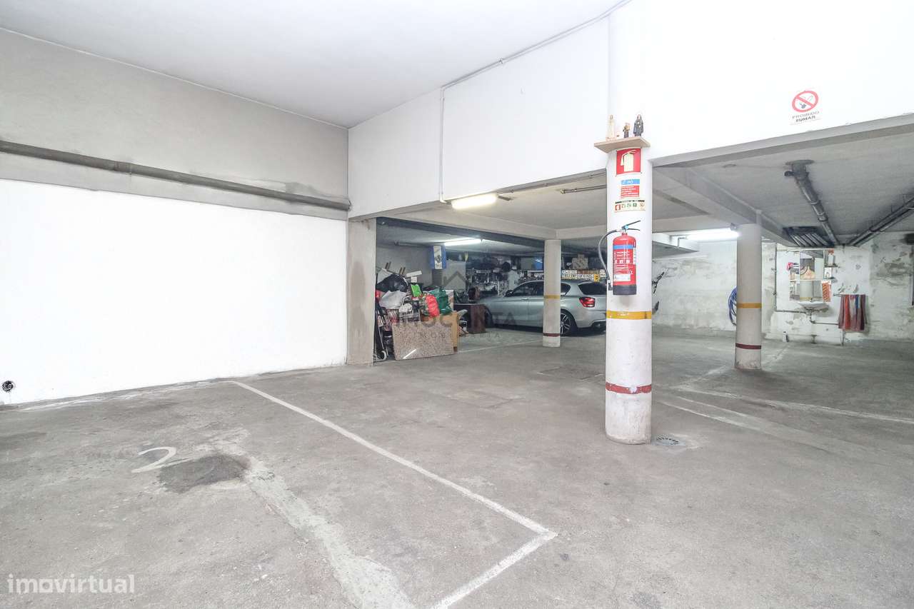 T3 c/Lugar de Garagem junto à Estação de Ermesinde-18