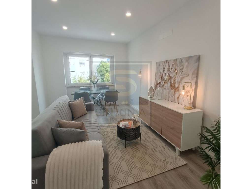 T3 Renovado na Penha de França - Zona Central e Turística-2