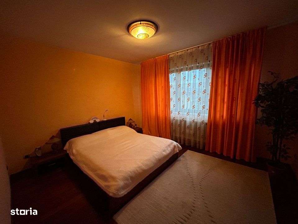 Vila Superba, 6 camere, 300 mp, 1100 mp teren, Prof Ioan Rus - Imagine principală: 3/19