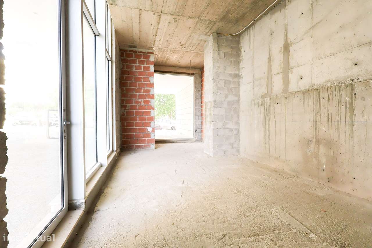 LOJA CONTRUÇÃO NOVA COM SAÍDA DE FUMOS | 261 M² | ADAPTE AO SEU NEGÓCI-14