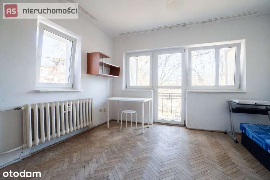 Mieszkanie 3-pokojowe na LSM-ie w dobrej cenie.-0