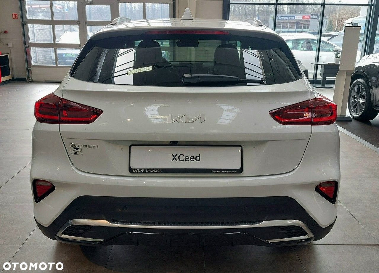 Kia XCeed 1.5 T-GDI M - 4