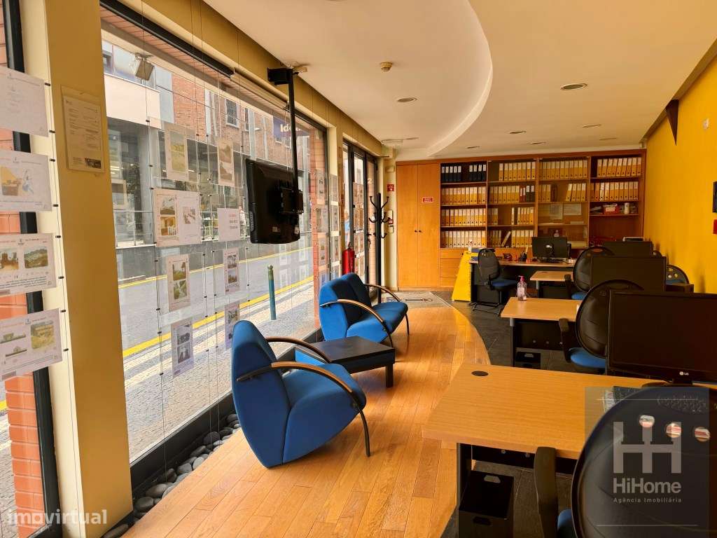 Loja com 2 pisos no centro do Funchal - Grande imagem: 5/20