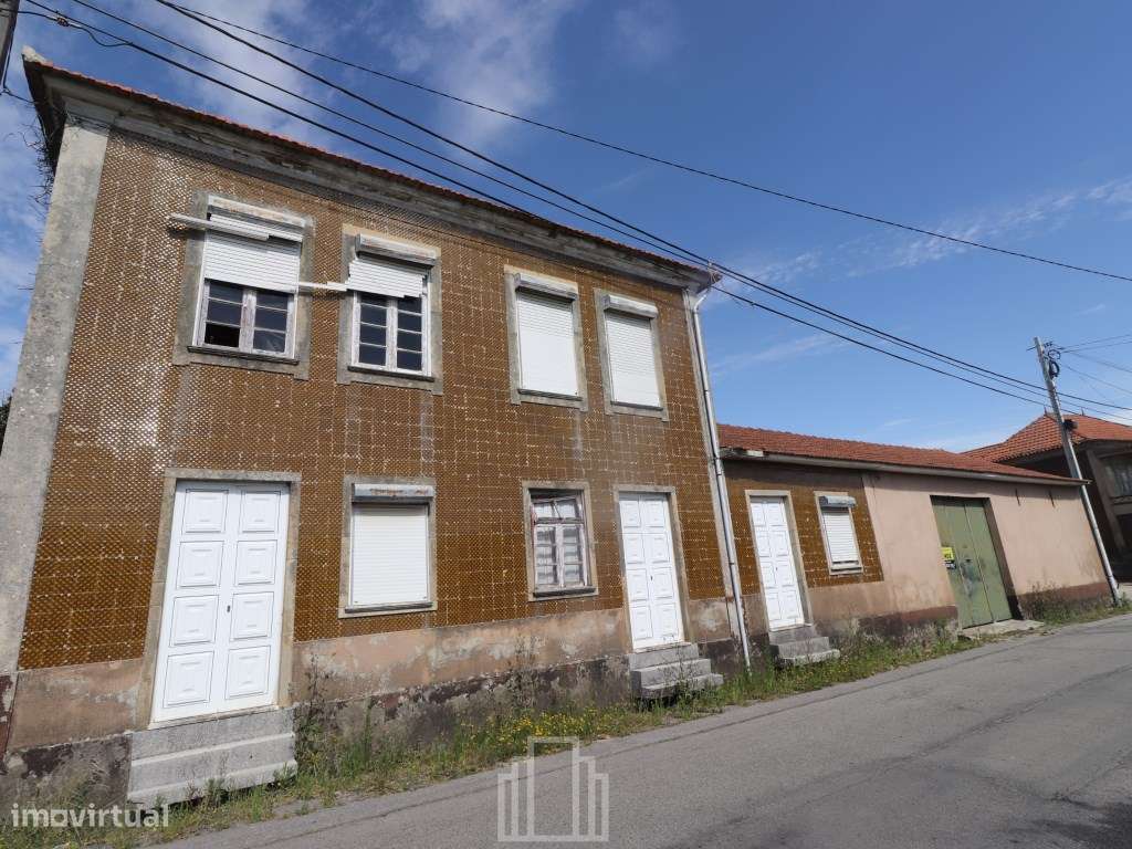 Casa Antiga + terreno - Arada - Grande imagem: 4/5