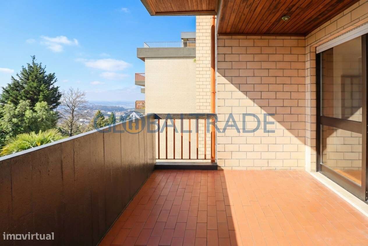 Apartamento T4 na Encosta do Douro — Gondomar-14