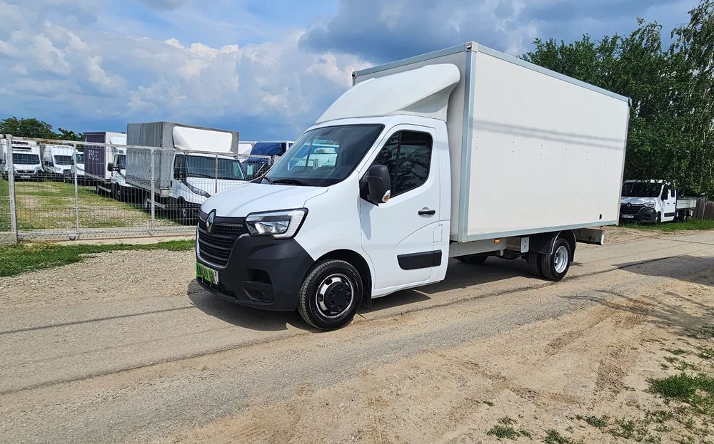 Renault Master 2021