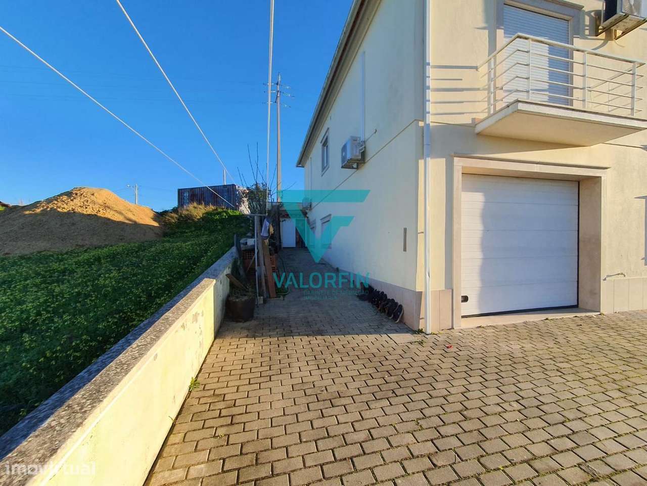 MORADIA T3 com Cave, Rés do Chão e Terreno | Batalha - Grande imagem: 5/29