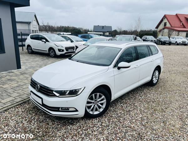 Volkswagen Passat 2.0 TDI BMT Comfortline DSG - 1