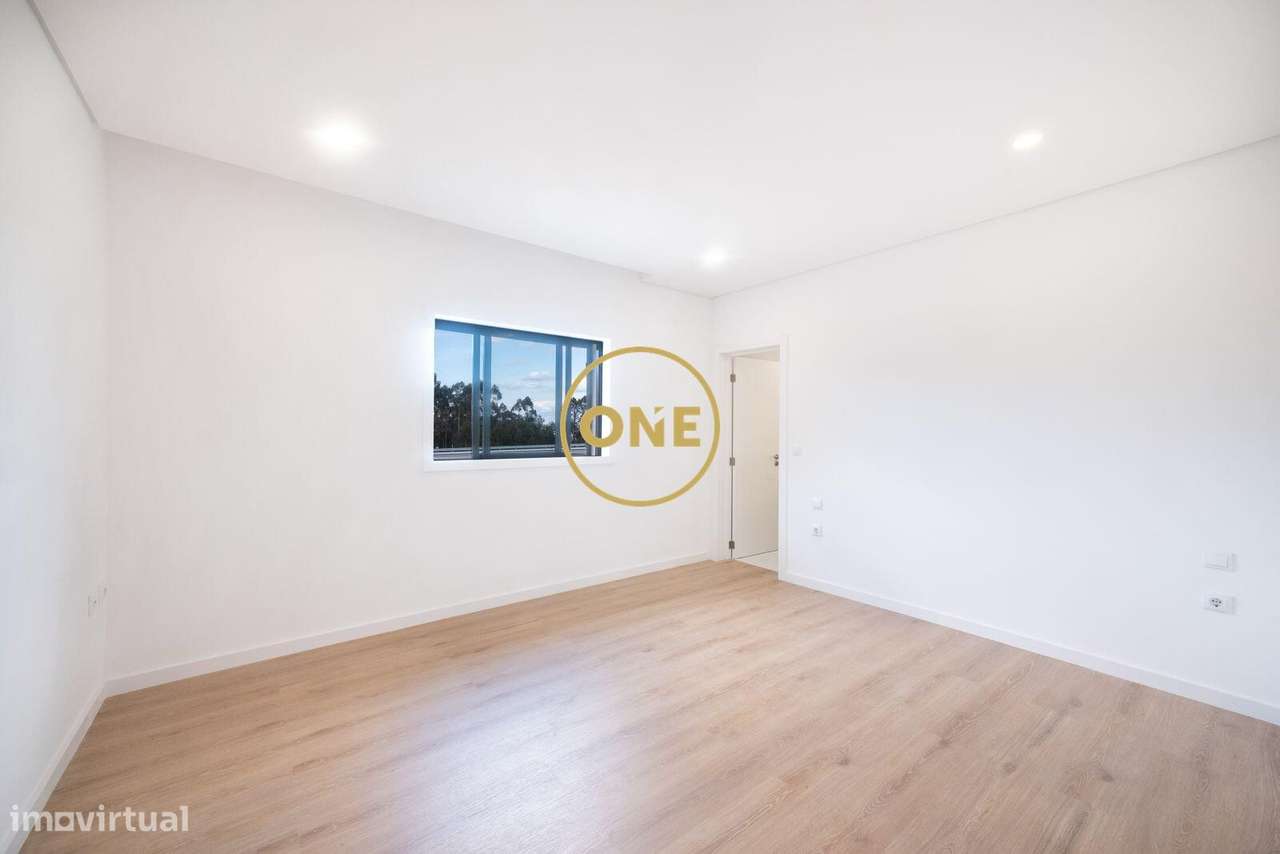 Moradia Bi-Familiar Isolada | Paços de Ferreira | 495.000,00€-10