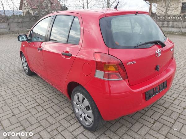 Toyota Yaris 1.33 Luna - 6