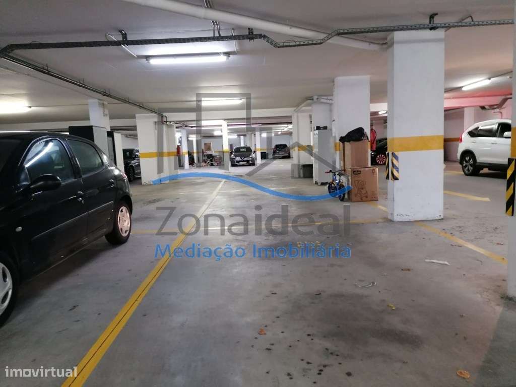 Apartamento T3 com terraço, 2 parqueamentos - Condomínio Top Reside...-21