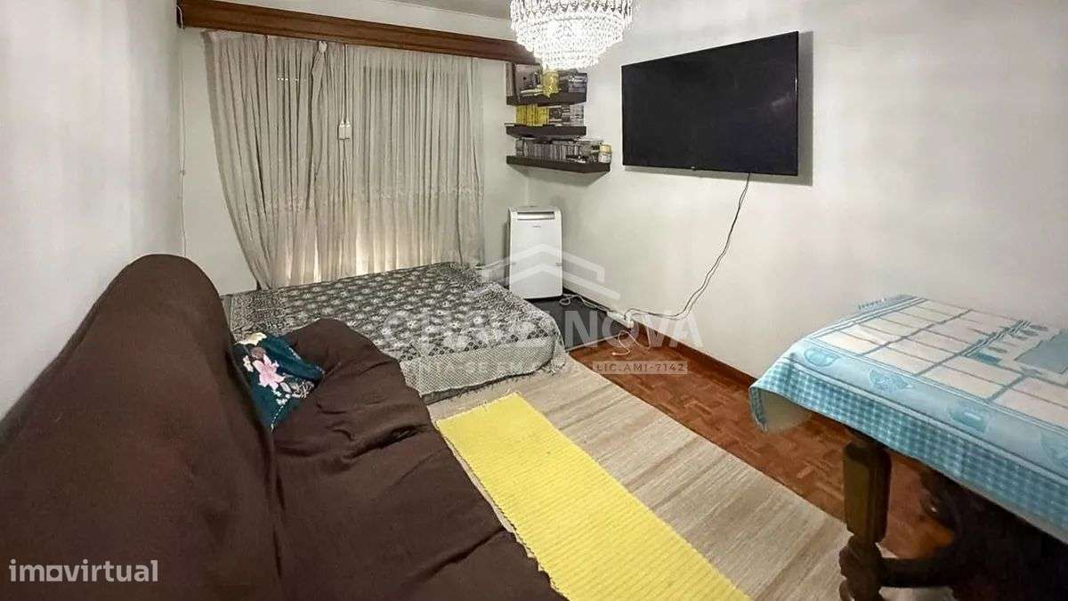 T2+1 c/ Garagem + arrumos +Terraço-20