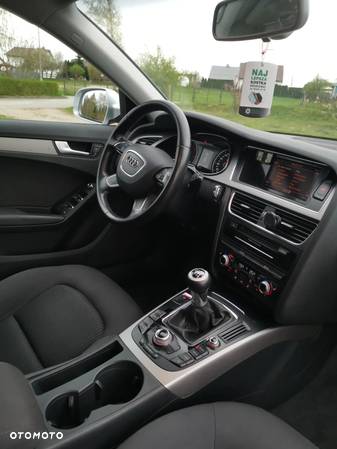 Audi A4 Avant 2.0 TDI 116g DPF Ambiente - 19