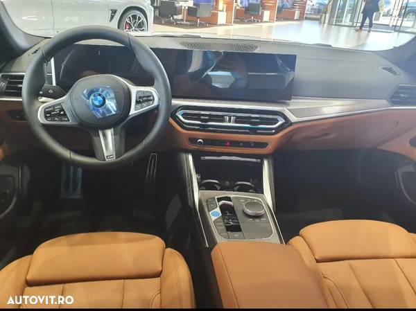 BMW i4 eDrive35 - 10