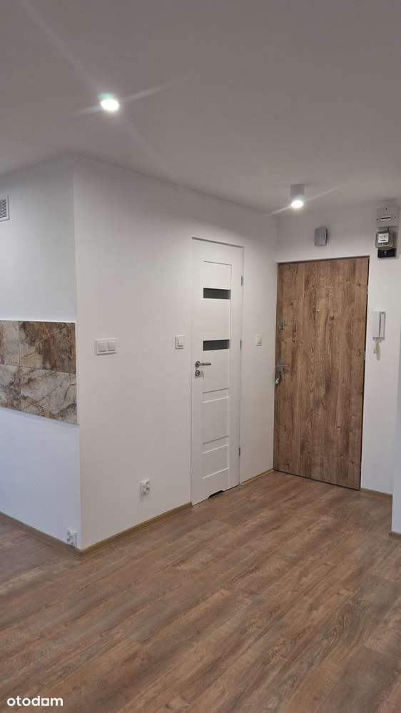 Na sprzedaż przytulna kawalerka 25,37 m2 po remoncie os. Piastowskie - Pełny obrazek: 4/5