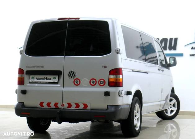 Volkswagen Transporter - 6