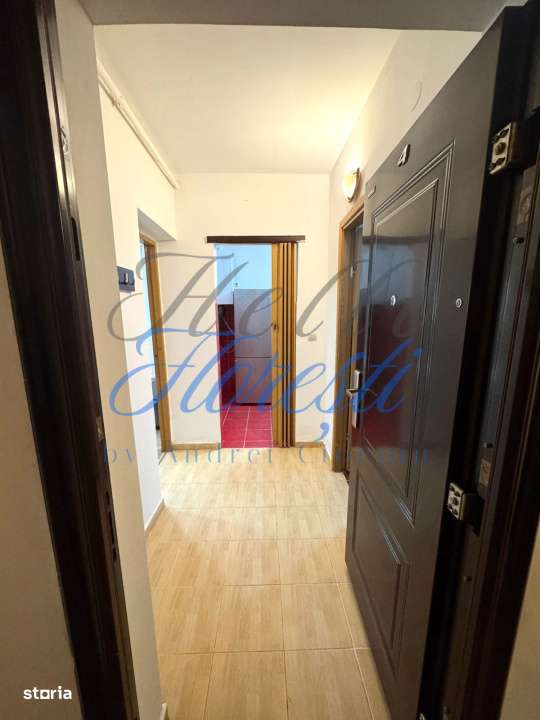 Garsoniera 32 mp cu balcon, Florilor - Imagine principală: 3/8