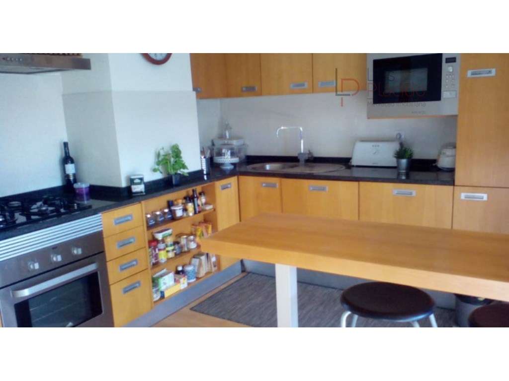 Apartamento T1 - Arrendamento - Sines - Grande imagem: 1/9