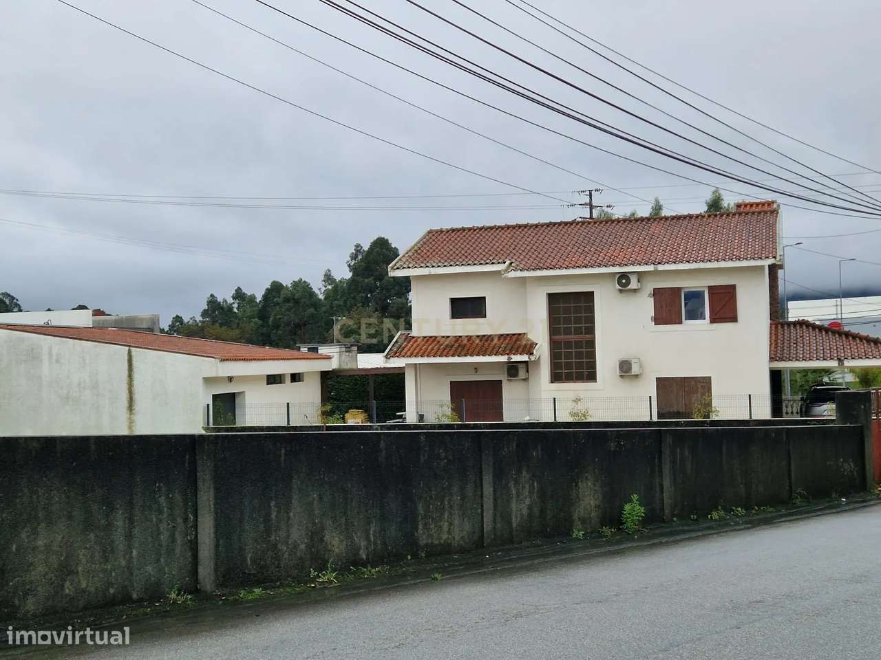 Espetacular Moradia T4 em Recarei, Paredes-12