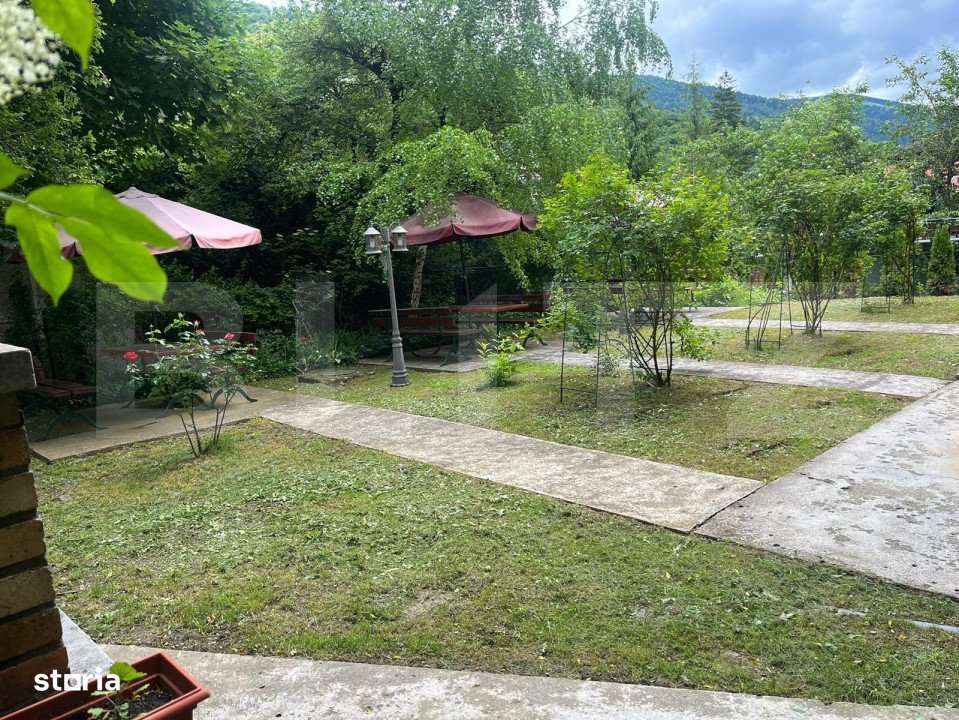 Pensiune 6 camere duble + 1 apartament + garsoniera Sinaia - Imagine principală: 2/17