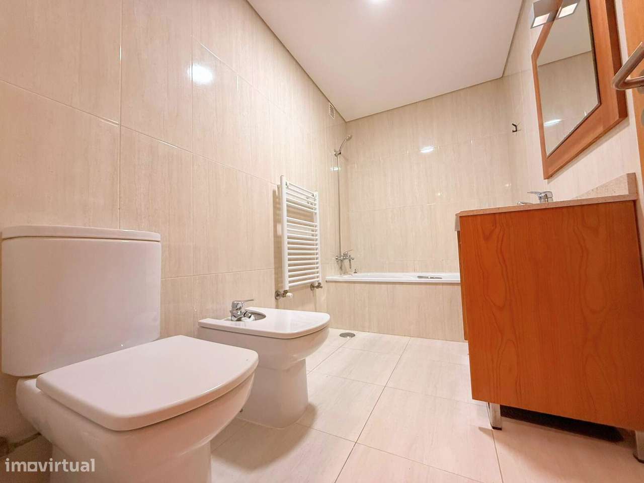 Apartamento T3, Areosa-15