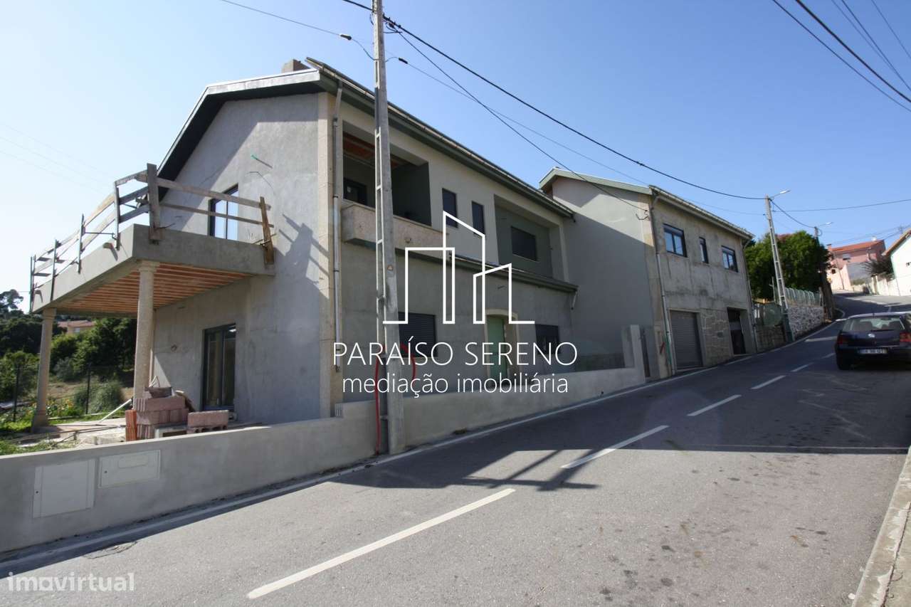 Moradia Geminada T3-4