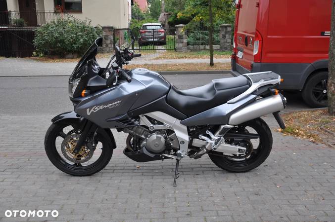 Suzuki V-STROM - 7