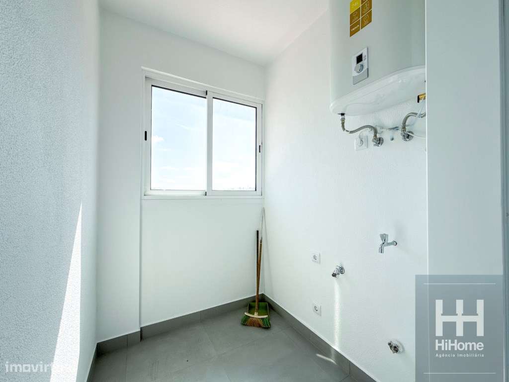 Apartamento T3 com garagem, centro Funchal, vista mar, serra e cidade.-7