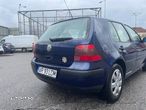 Volkswagen Golf - 4