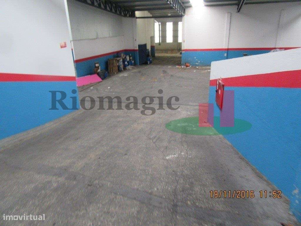 Armazém em Alcanena - Grande imagem: 4/7