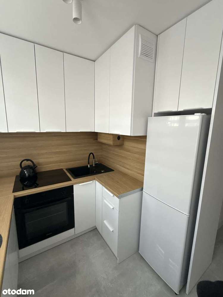 Mieszkanie 3-pokojowe świeżo po remoncie - ul. Waryńskiego - Pełny obrazek: 2/10