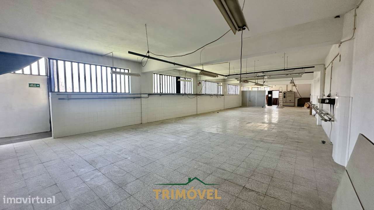 Fábrica/Indústria  Arrendamento em São Roque,Oliveira de Azeméis - Grande imagem: 3/13