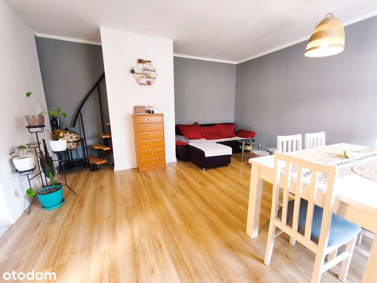 Dwupoziomowe mieszkanie z ogródkiem, Konin-Maliniec-6