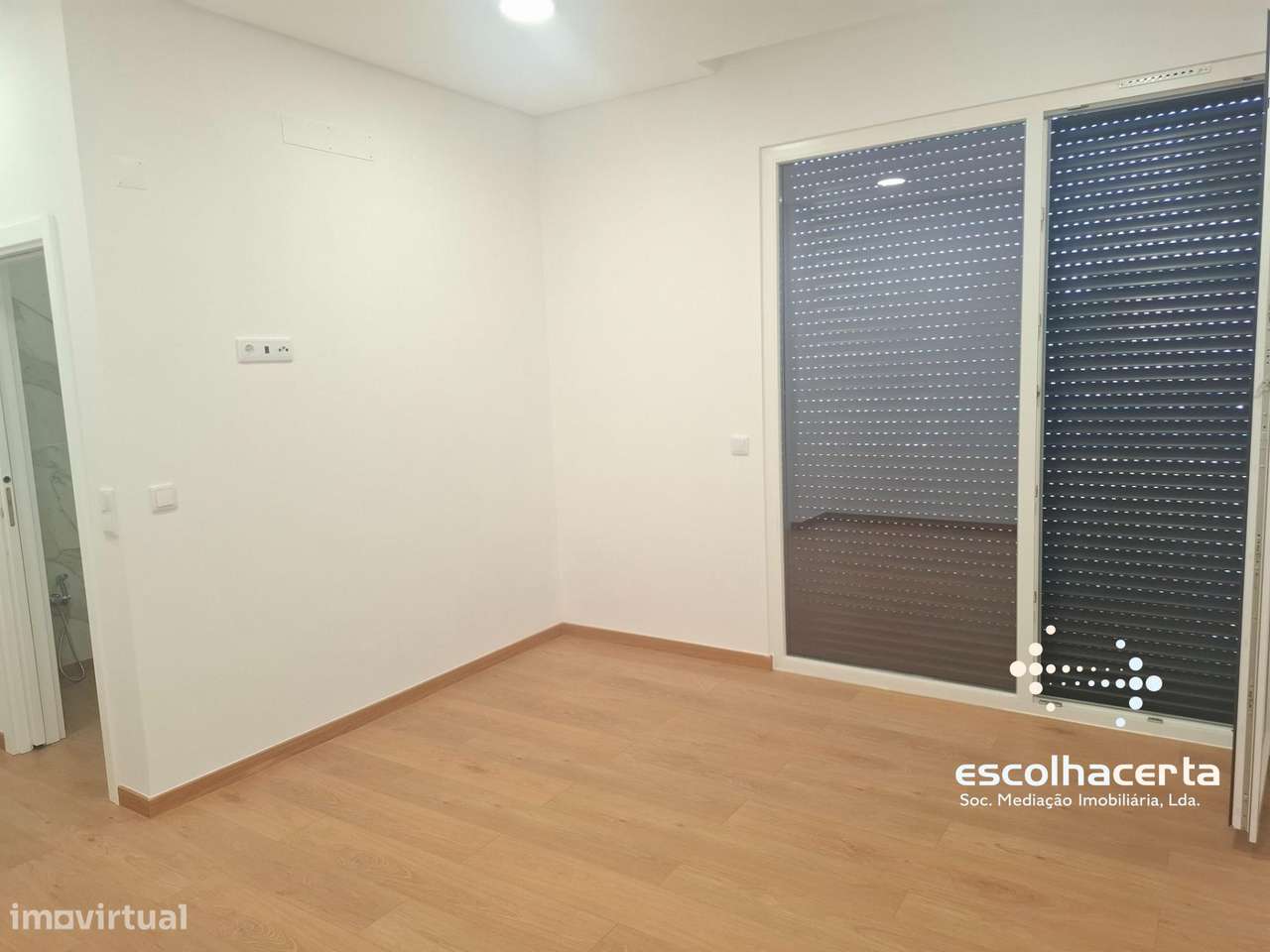 Moradia Térrea T4 Nova com Piscina Brejos Azeitão-33